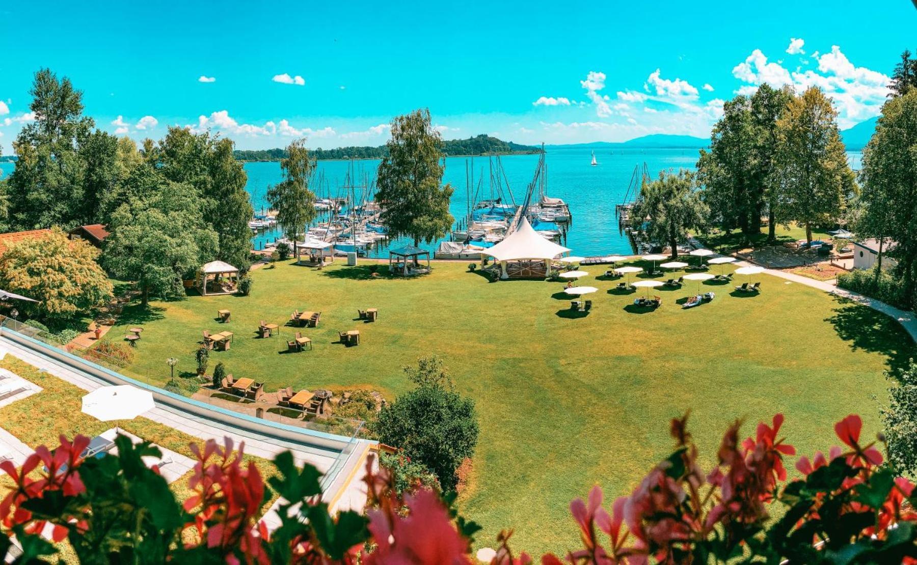 Yachthotel Chiemsee Gmbh Prien am Chiemsee Exterior foto